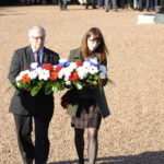 Albert Decoin et la gerbe de l’Association du Pas-de-Calais